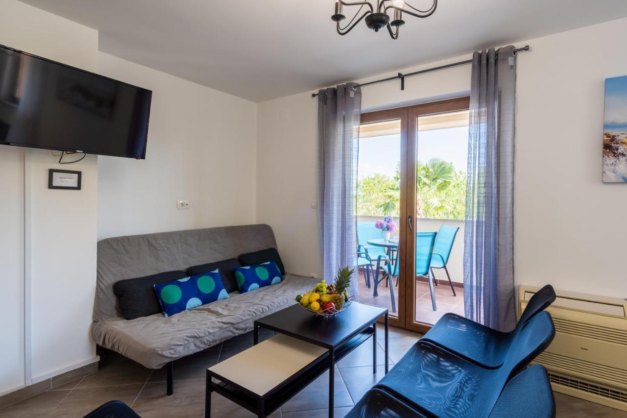 Downtown Apartment Helena Opatija Bagian luar foto