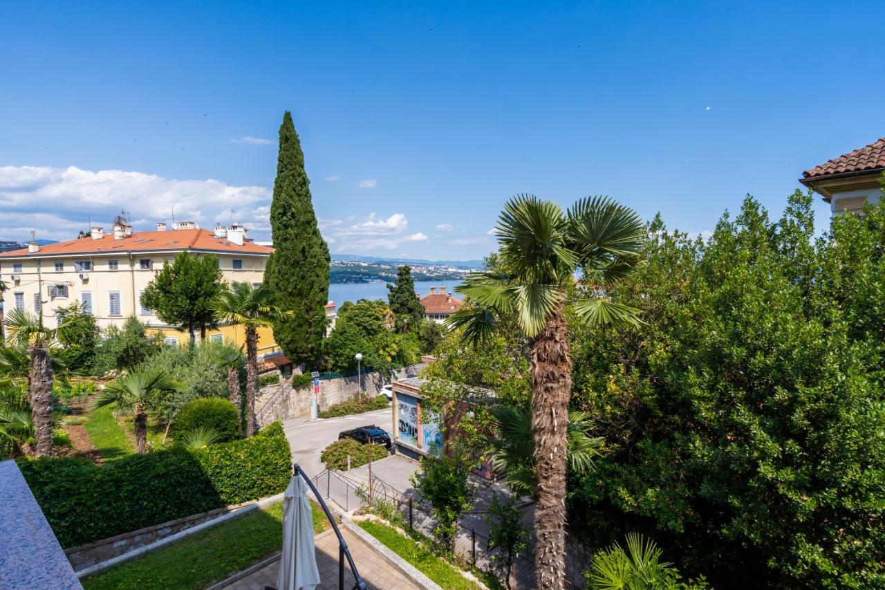 Downtown Apartment Helena Opatija Bagian luar foto